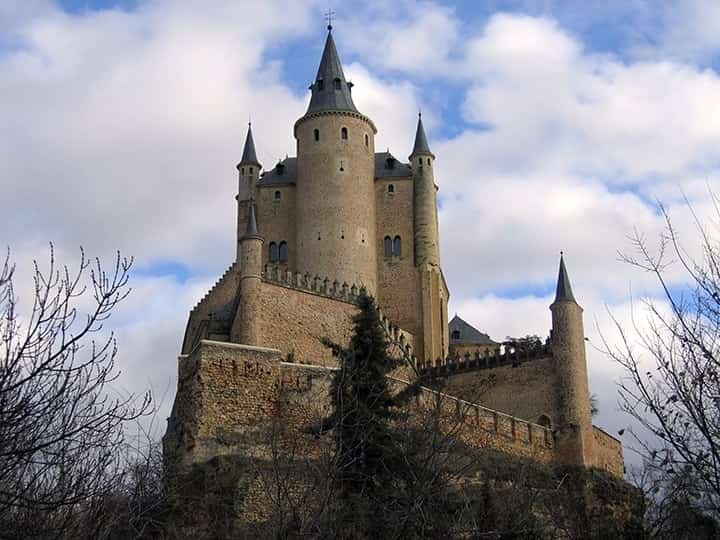 Segovia Şatosu